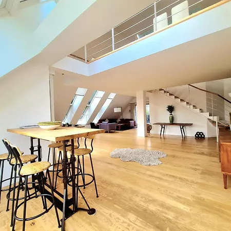 3 Bedrooms Penthouse With 3 Terraces & Free Parking-145--2 아파트 *